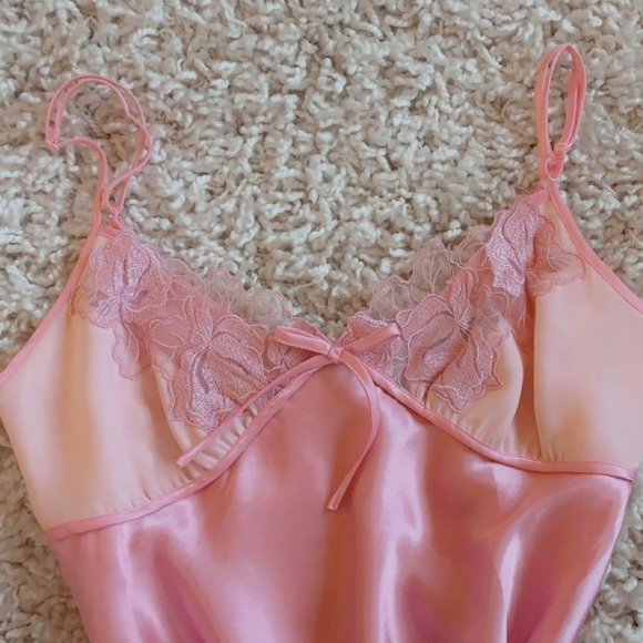 beautiful pink slip dress - Picture 2 of 5